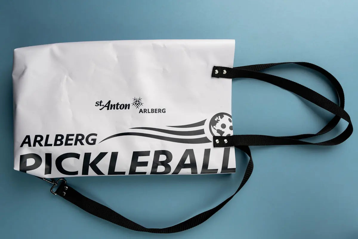 Pro Pickleball Tasche, ein Unikat aus alter Blache. Upcycling